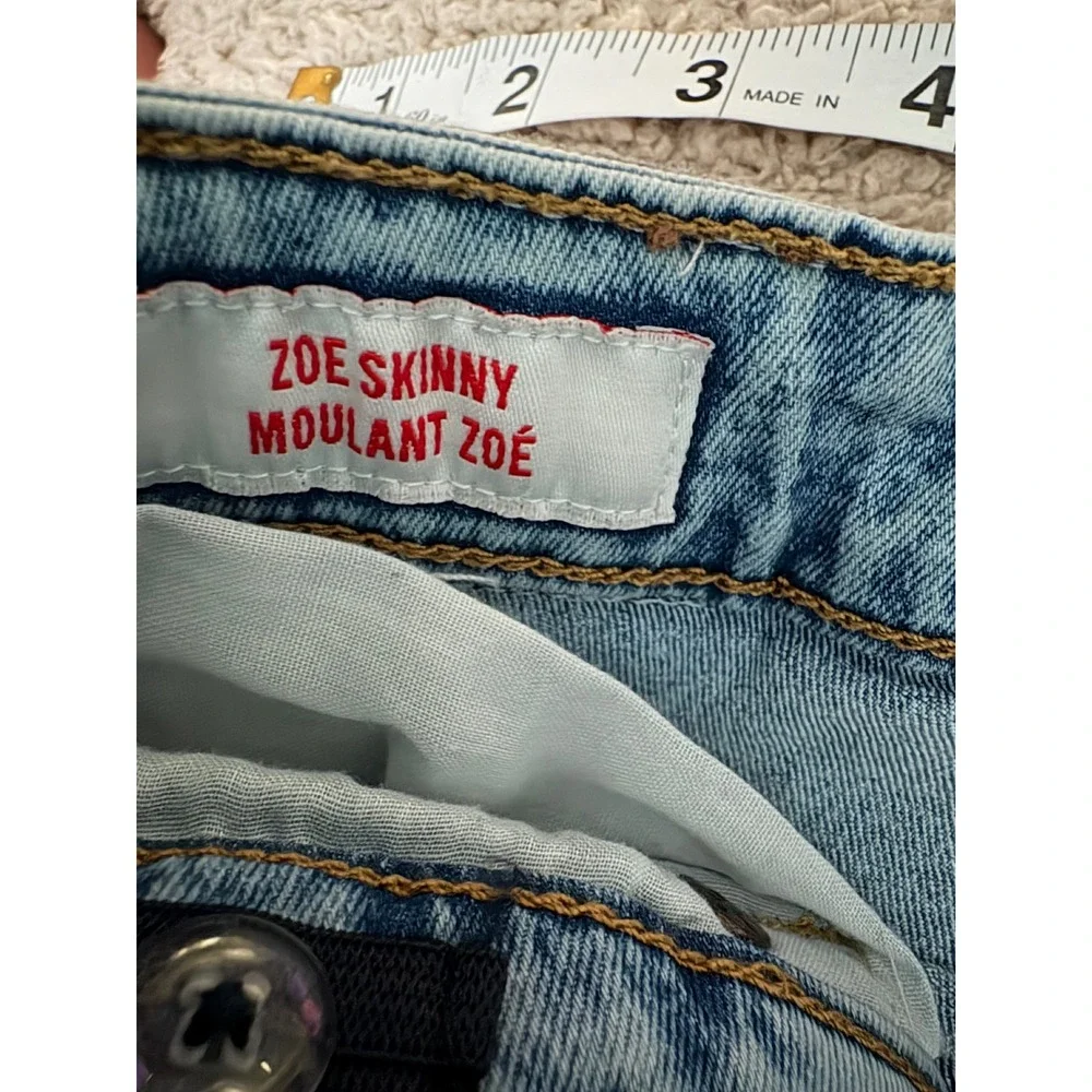 Unbranded light wash